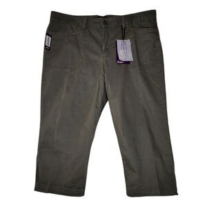 Gloria Vanderbilt Capri Pants Olive Green Classic Rise Stretch Size 16P